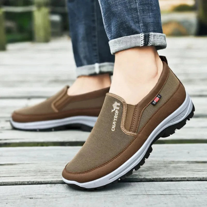 Soren Respected Elgin Men's Slip-On Shoes – Effortless Comfort and Style