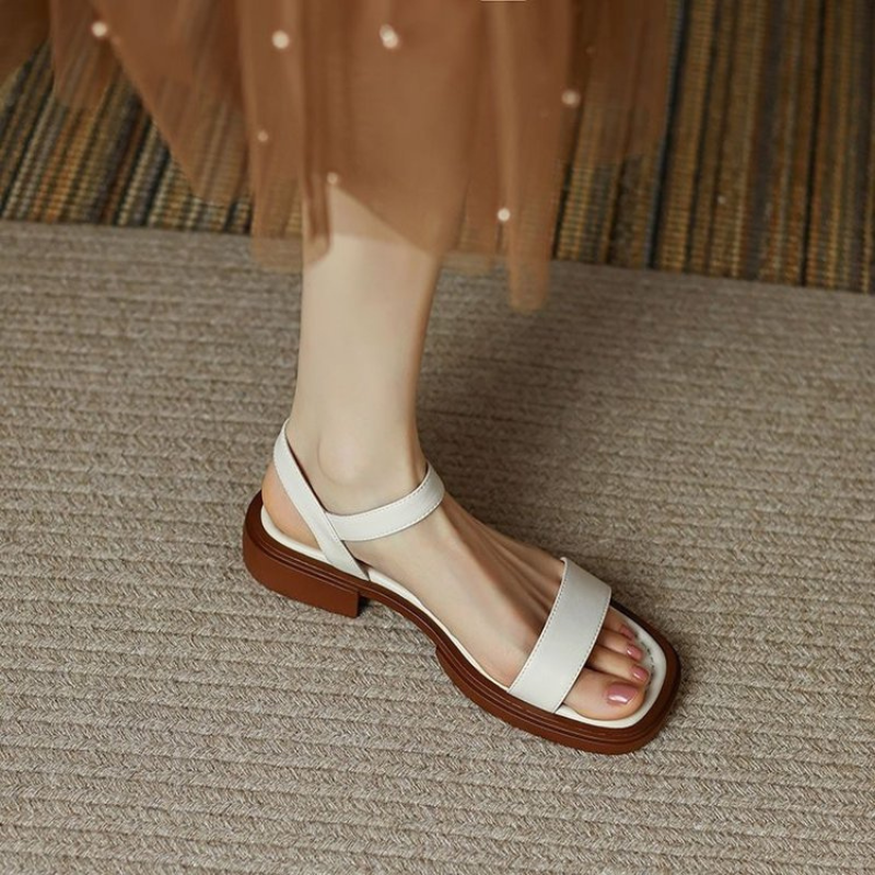 Stylish Low Heeled Sandals with Ankle Strap