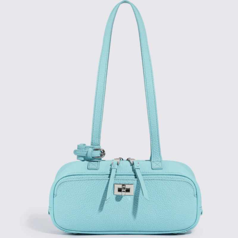 Women’s Shoulder Bag with Secure Zipper
