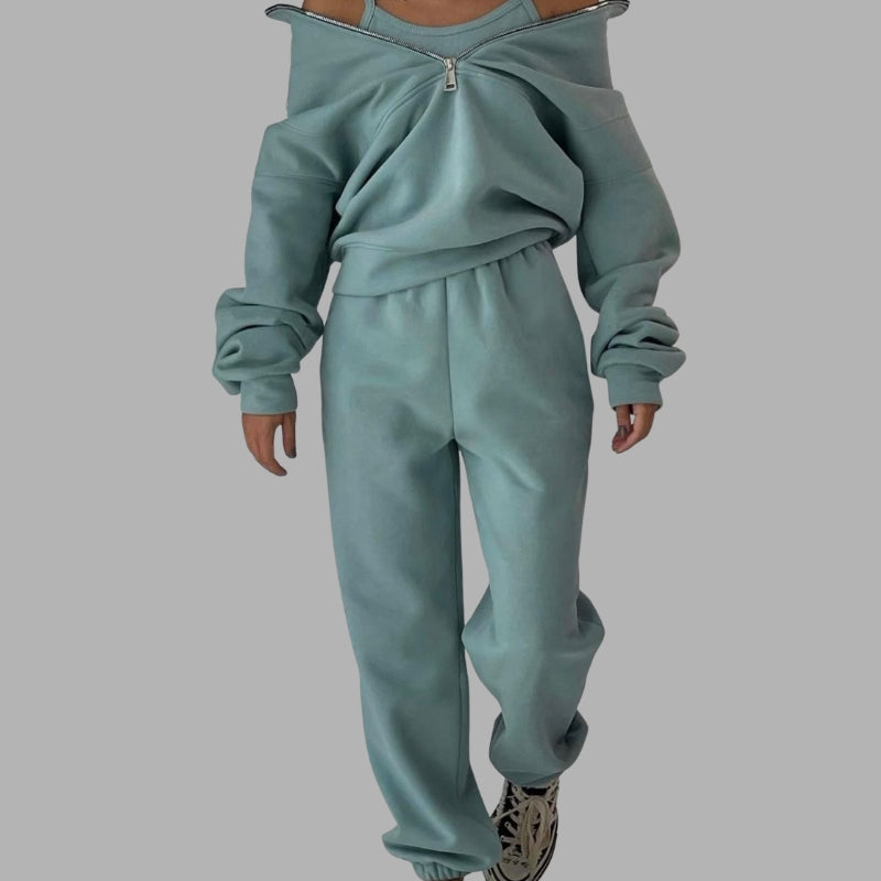 Women’s Oversized Zip-Up Hoodie And Matching Pants Set