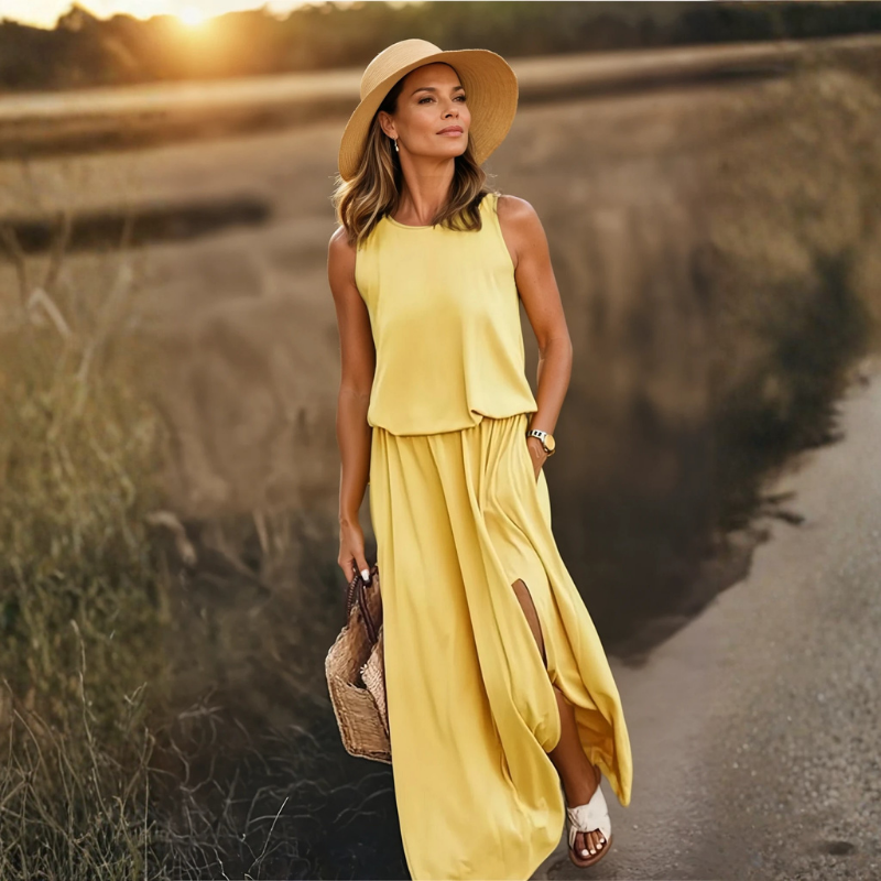 Round Neck Sleeveless Slit Dress
