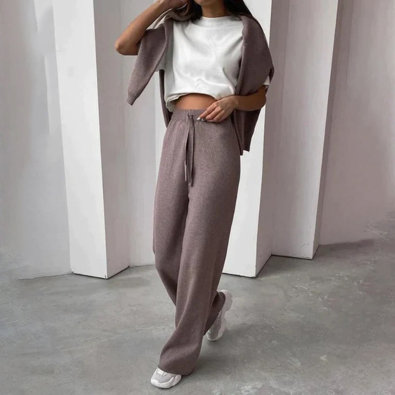 Women’s Brown Turtleneck Sweater and Pants Set