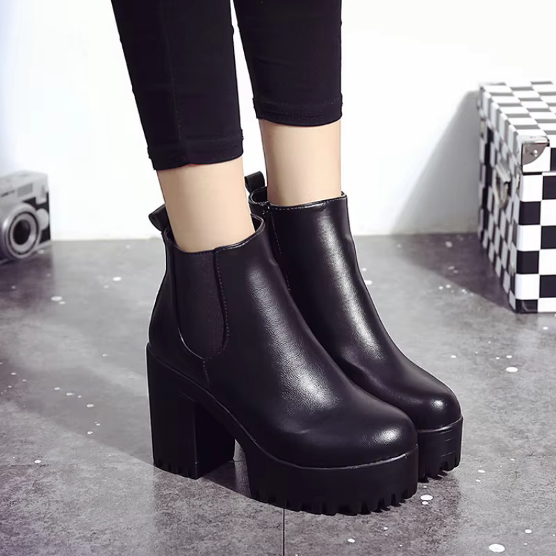 Women’s Ankle Boots with Chunky Heel