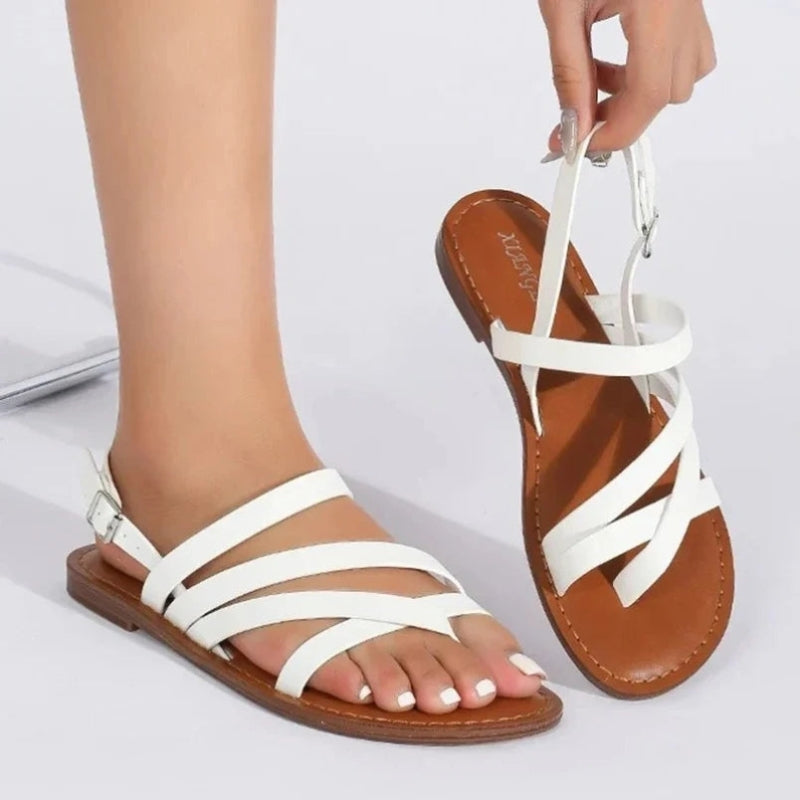 Women's Flat Sandals with Round Toe And Adjustable Buckle