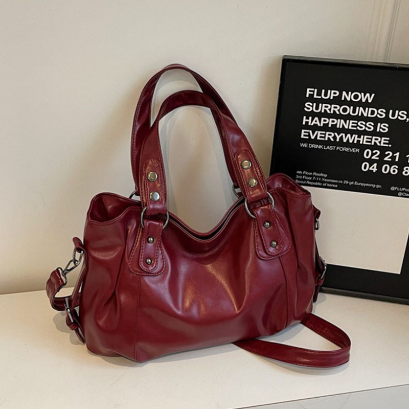 Women’s Handbag with Multiple Zipped Compartments