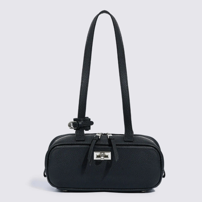 Women’s Shoulder Bag with Secure Zipper