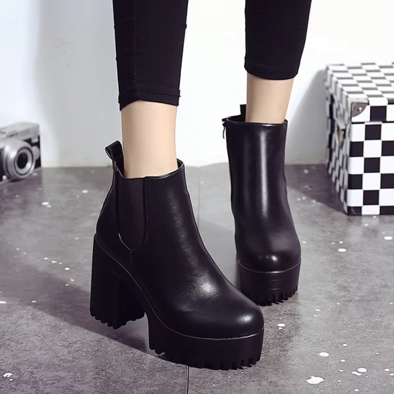 Women’s Ankle Boots with Chunky Heel