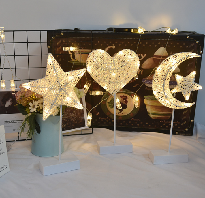 GlowNest - Dreamy Woven Rattan Night Light
