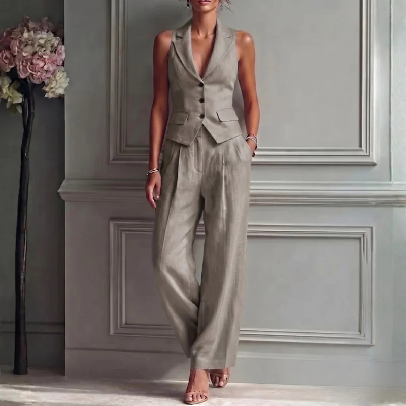 Chic Women's Sleeveless Vest and Wide Leg Pants Set
