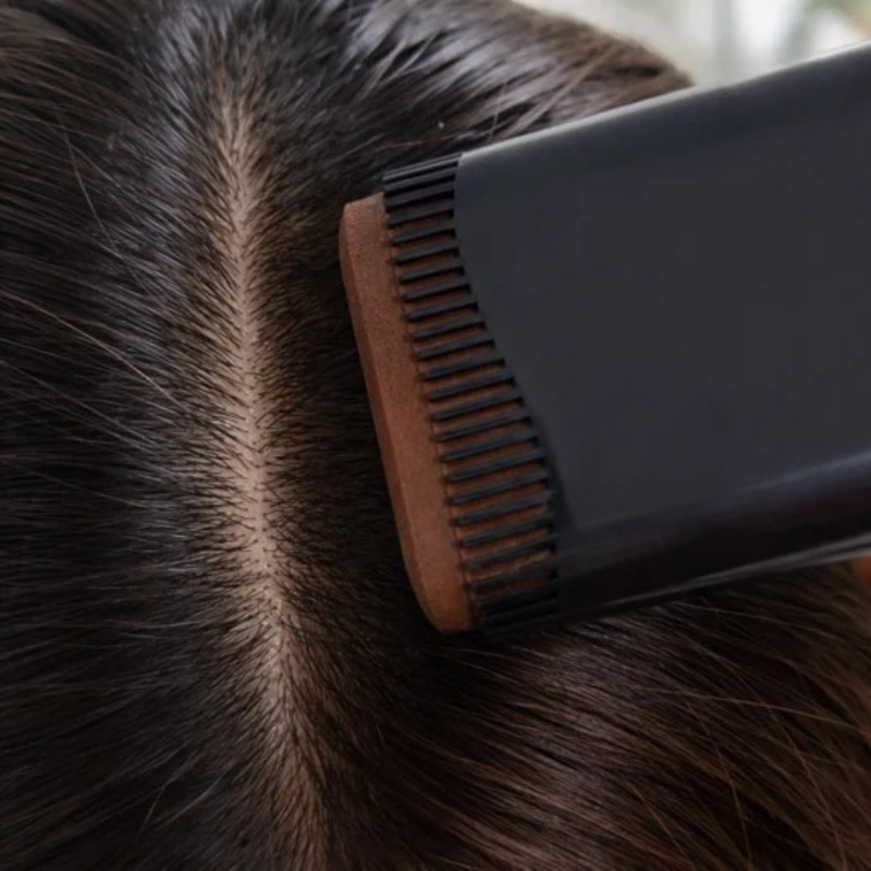 RootTouch – Ideiglenes hajszínező toll a hajtövek fedésére