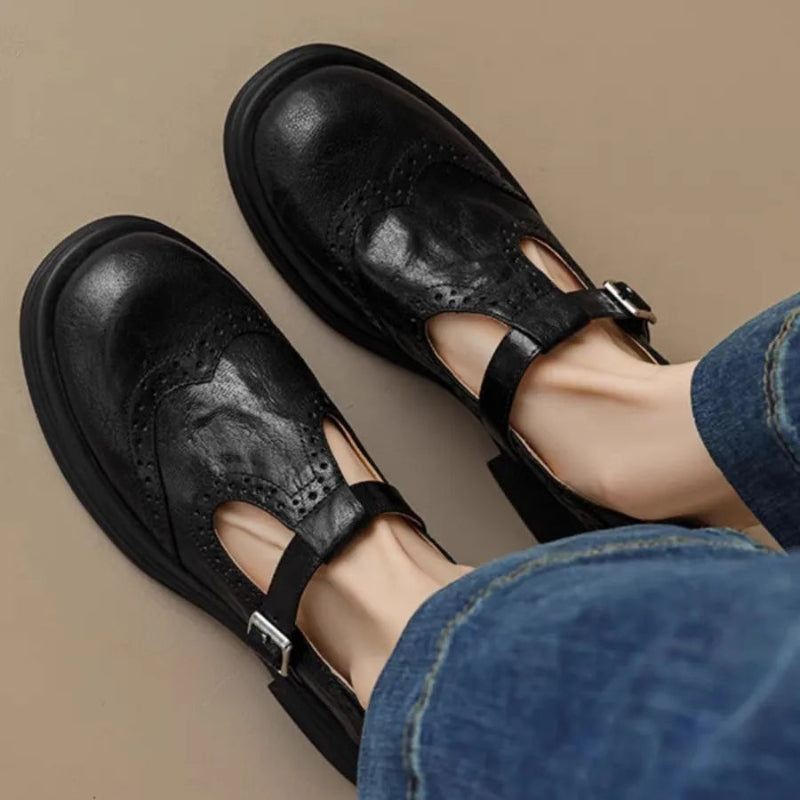 Women’s Round-Toe Buckle Shoes
