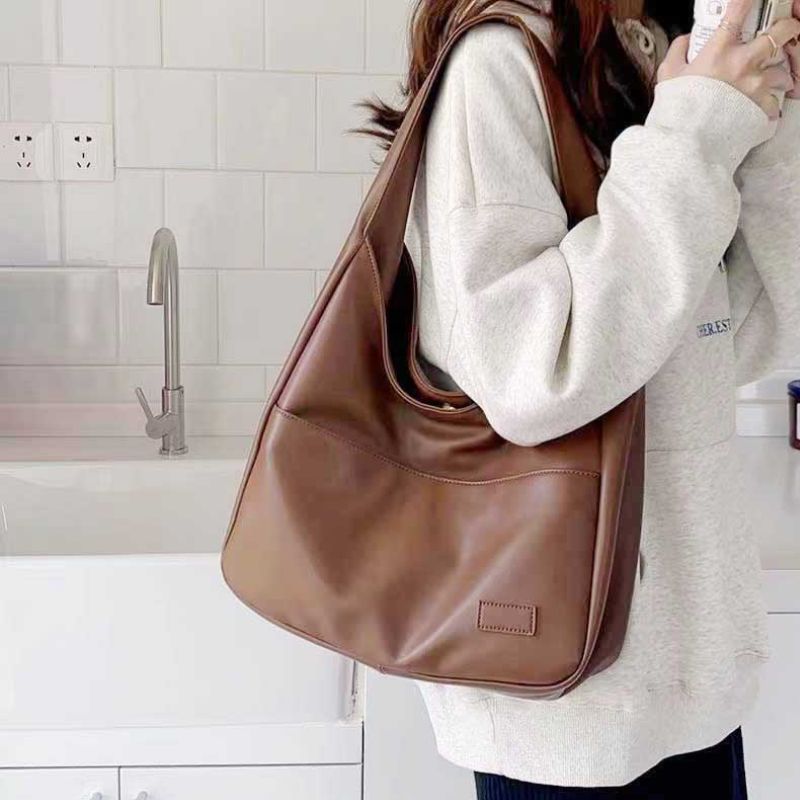 Women’s Portable Shoulder Bag
