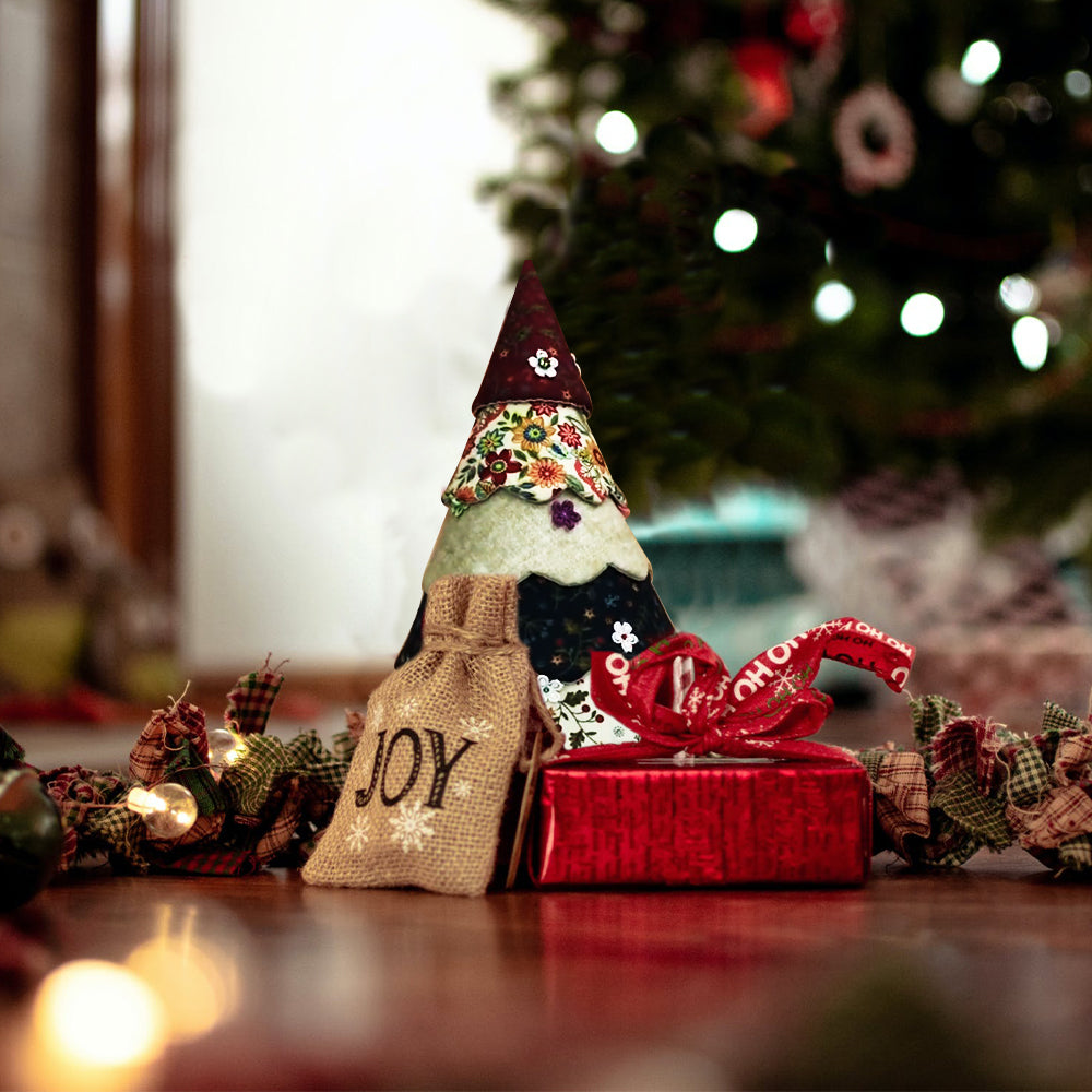 Handmade quilting set for the Christmas tree