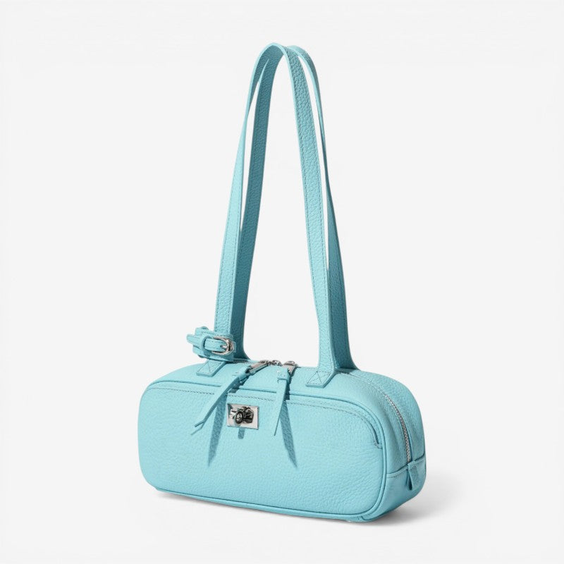 Women’s Shoulder Bag with Secure Zipper