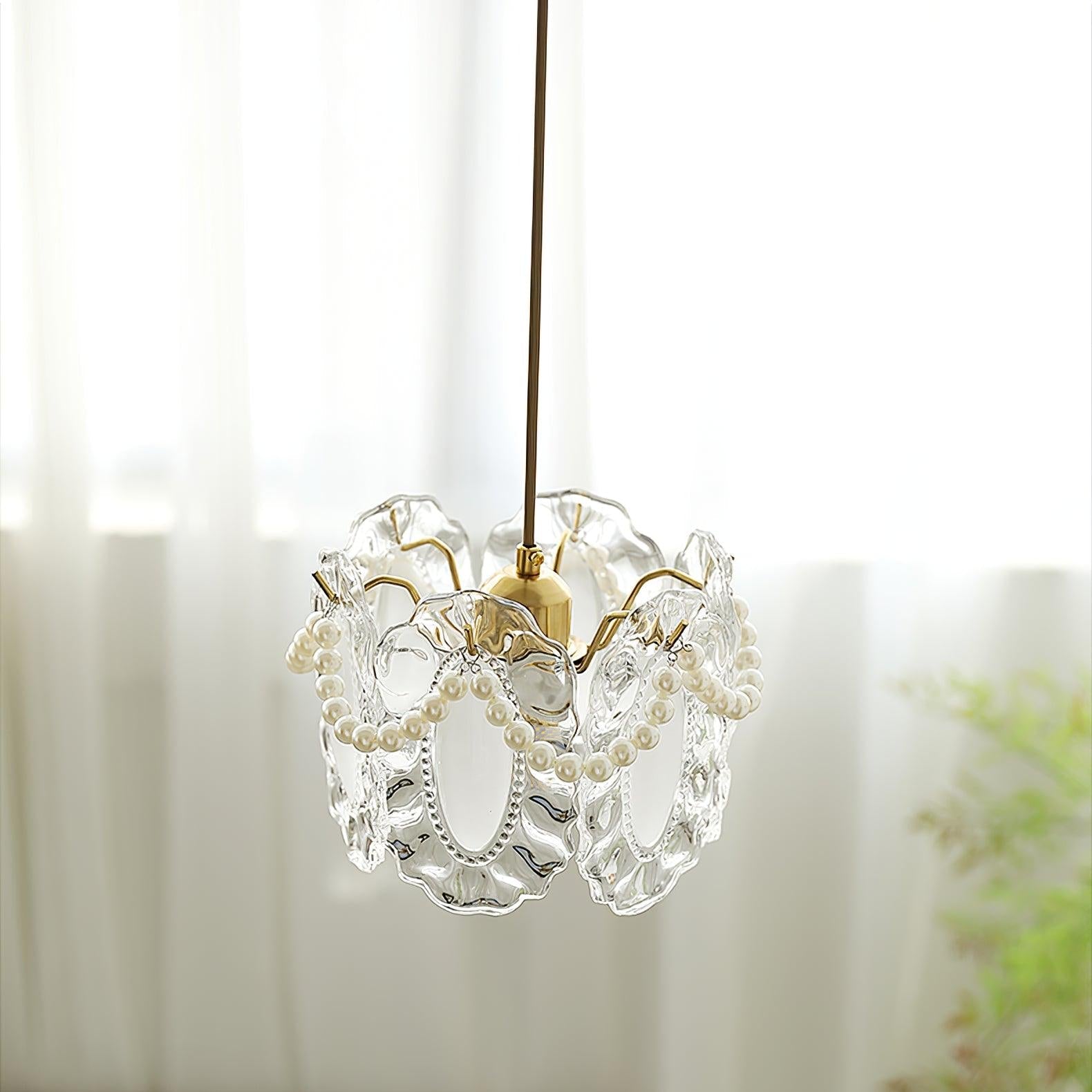 AuroraVintage - Vintage Pendant Light Floral Details with Timeless Charm | Warm Ambient Glow for Refined Atmosphere | Adjustable Suspension for Flexible Placement in Modern or Traditional Interiors