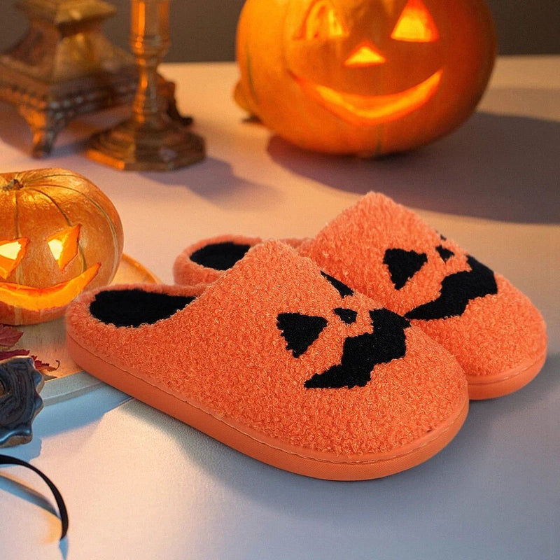 Halen - Kényelmes halloweeni papucs tökfejes mintával
