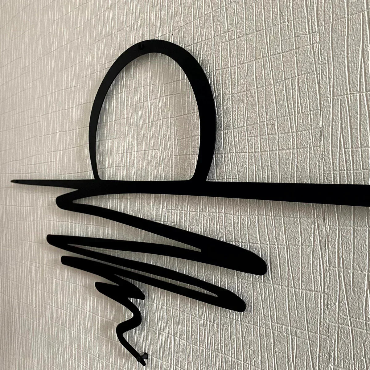 SereneSwirl - Modern Minimalist Wall Art for Stylish Spaces