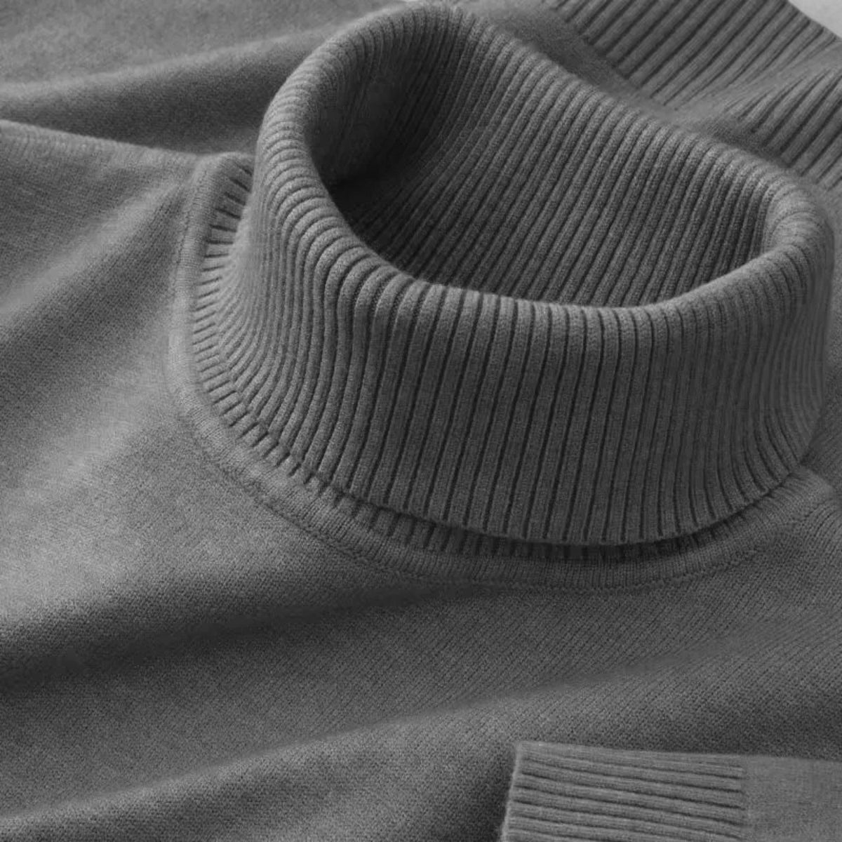 Men's Turtleneck Sweater - Minimalist Casual Style & Timeless Fit | Versatile Layering for Jacket or Coat | Everyday Smart Look