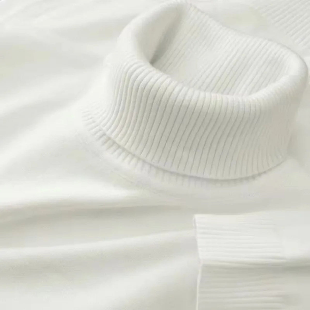 Men's Turtleneck Sweater - Minimalist Casual Style & Timeless Fit | Versatile Layering for Jacket or Coat | Everyday Smart Look