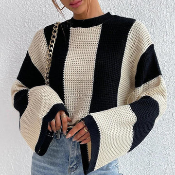 Josefine – Casual sweater with striped pattern and round neckline