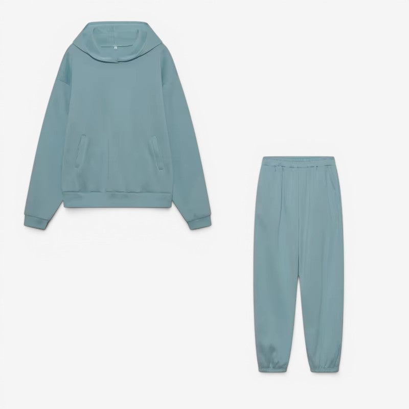 Women’s Cozy Oversized Hoodie & Jogger Set