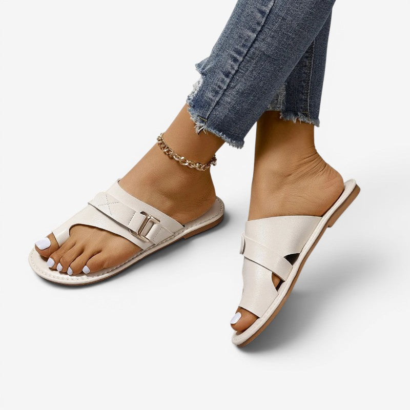 Women's Flat Sandals with Adjustable Buckle and Non Slip Sole