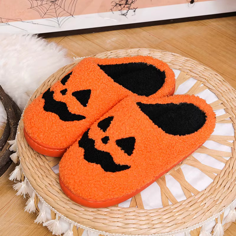 Halen - Kényelmes halloweeni papucs tökfejes mintával