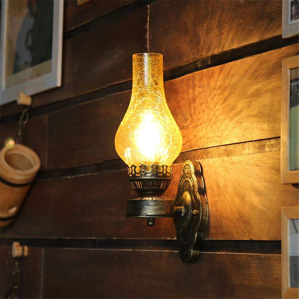 VintageGlow – Oil Lamp-Inspired Design with Glass Chimney | Soft Warm Glow with Durable Metal Frame | Rustic Charm for Hallway, Bedroom or Living Room