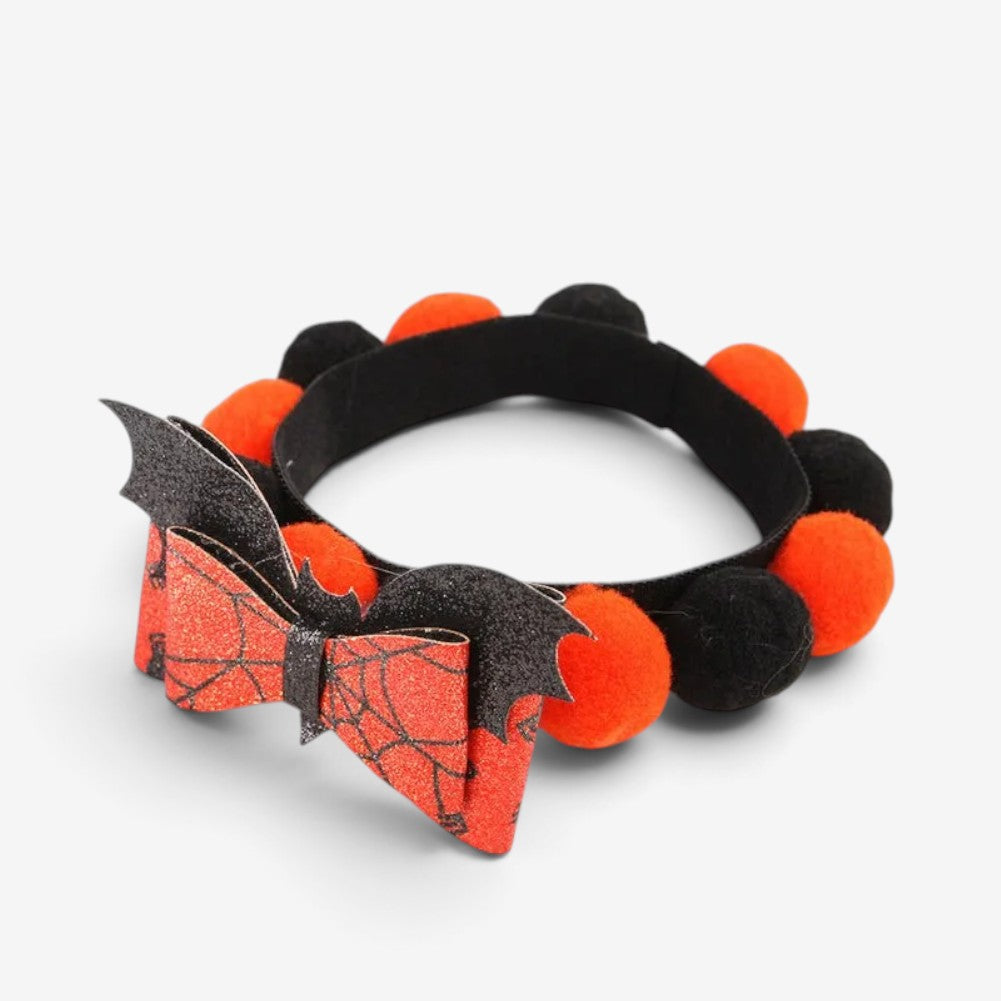 Festive Halloween Pet Collar with Pumpkin and Skull Designs