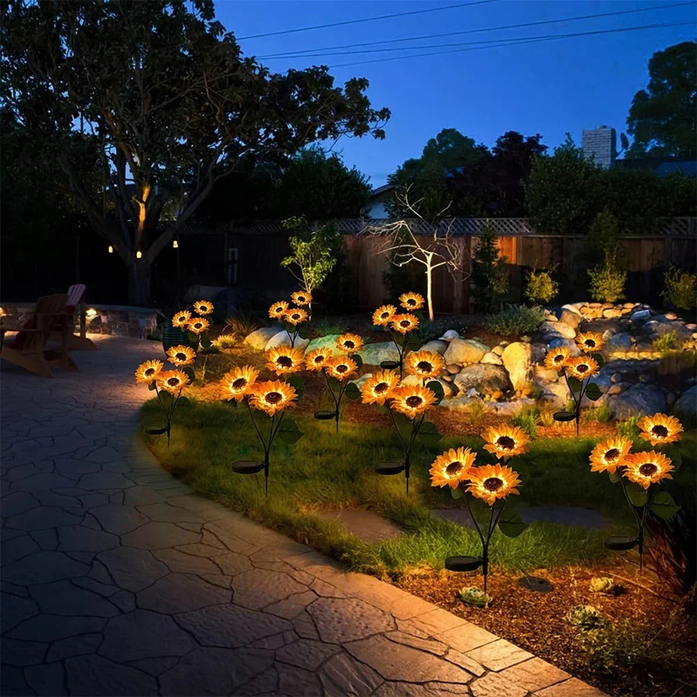 SunnyBloom - Solar-Powered Garden Lamp for Sunflowers