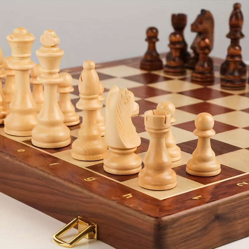 WoodenMate - Összecsukható fa sakk készlet faragott bábukkal és tároló rekeszekkel