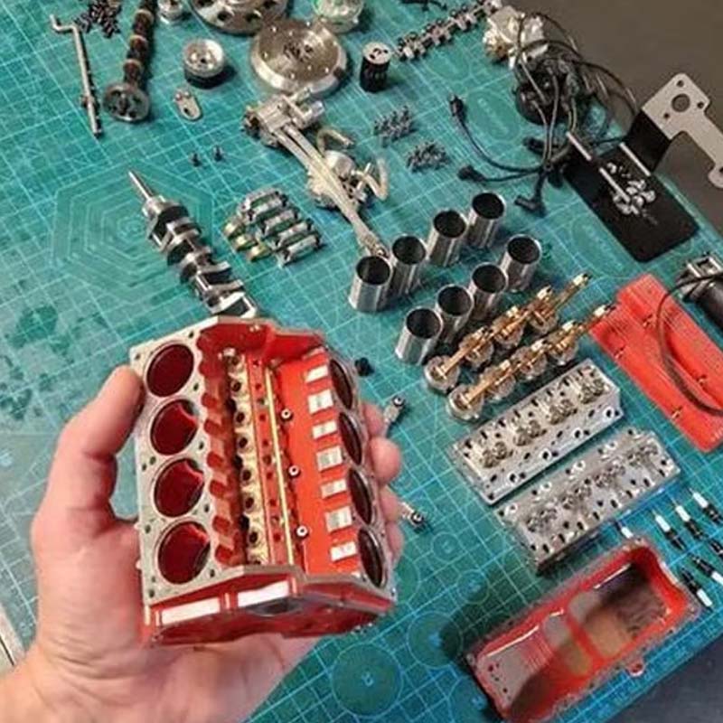 MiniTorque – Mini V8 benzinmotor modellkészlet CDI gyújtással