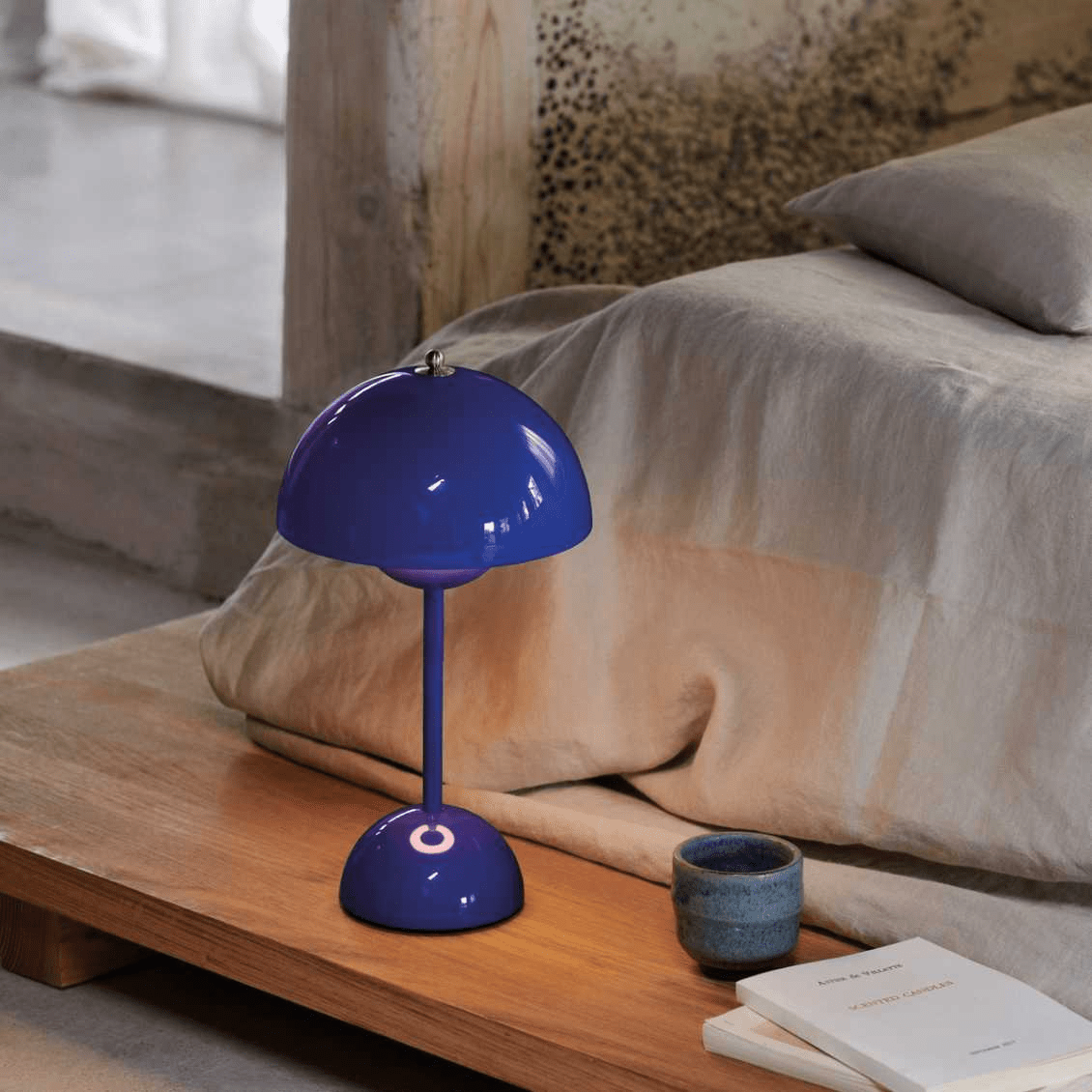 Lunarglo | LED Lamp Modern Sleek Design with Soft Ambient Glow | Energy-Efficient LED Lighting for Cozy, Inviting Atmosphere | Versatile Placement for Nightstand, Living Room or Office